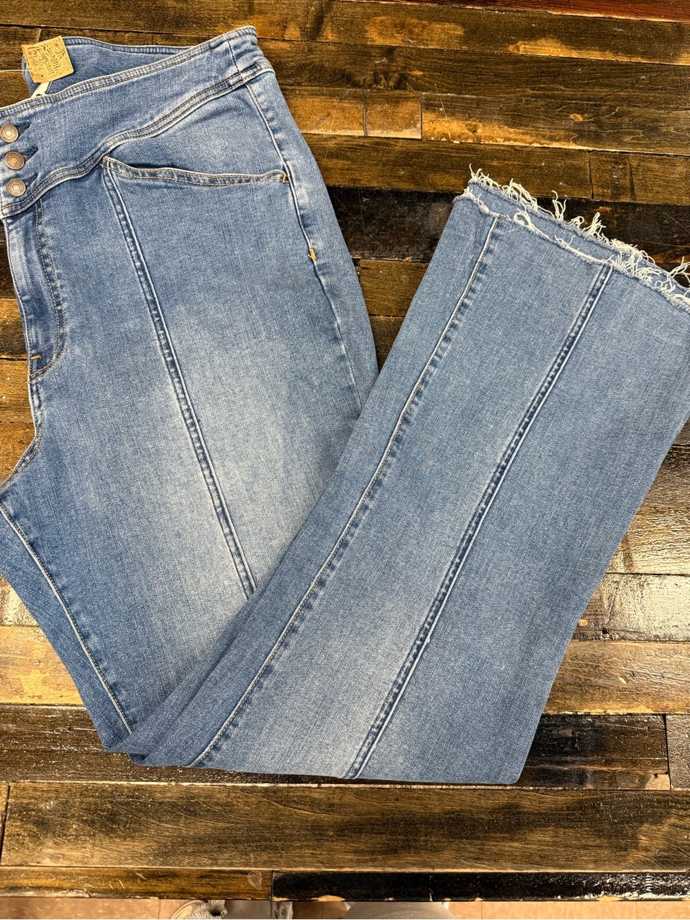 Free People We The Free CRVY Blue Denim High Rise Bootcut Raw Hem Jeans Size 35